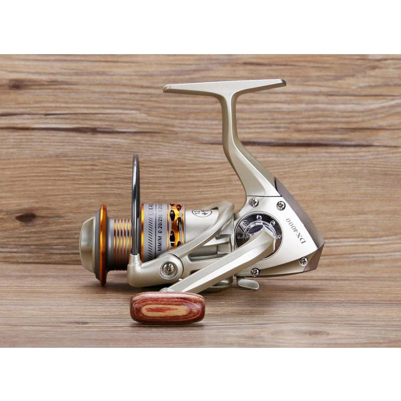 New Fishing coil Wooden handshake Fishing Reel